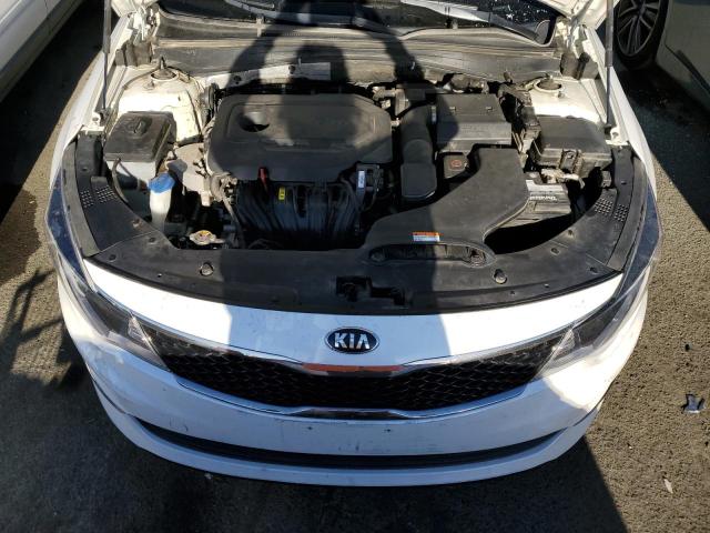 VIN KNAGT4L3XJ5214580 2018 KIA Optima, LX no.11