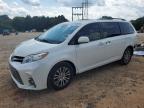 TOYOTA SIENNA XLE photo