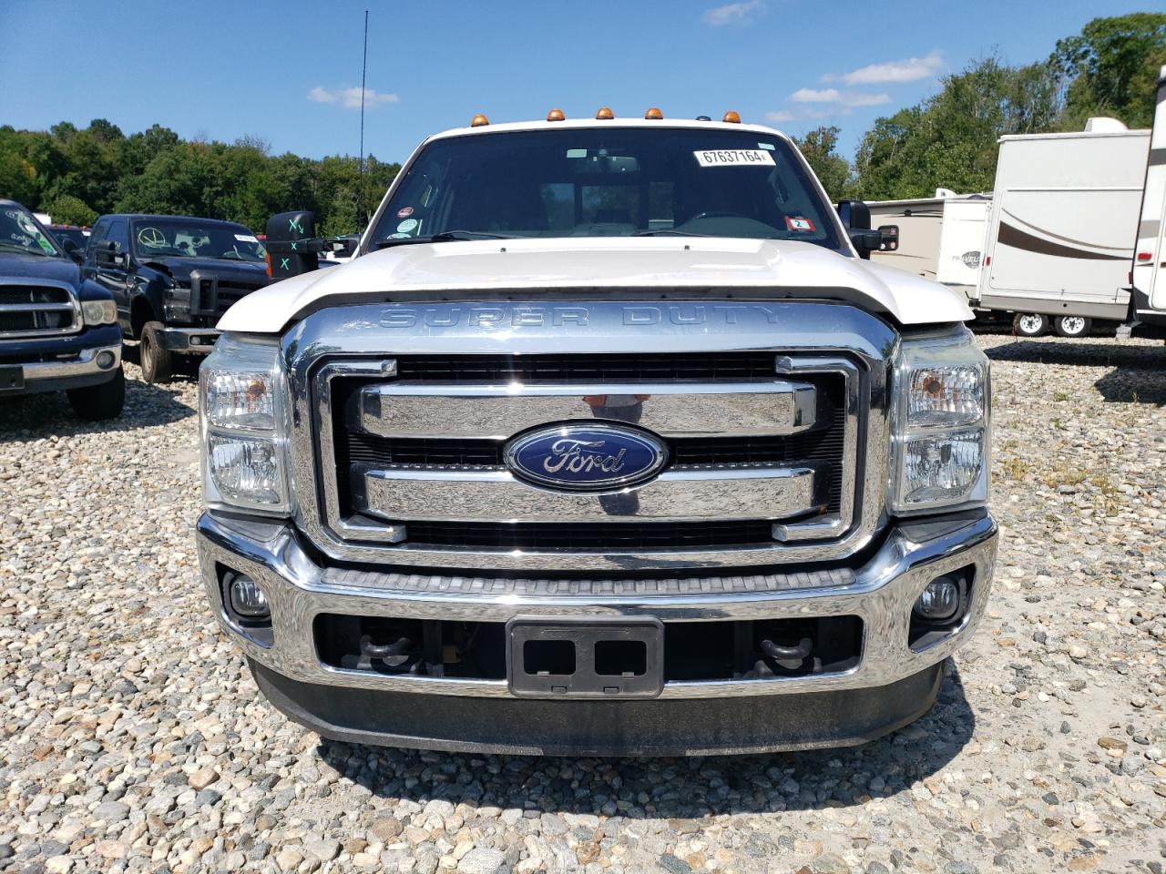 Lot #3033120021 2016 FORD F350 SUPER