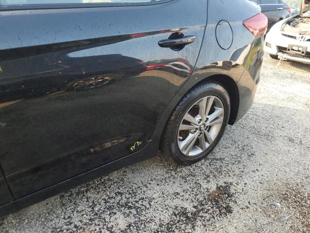 2017 HYUNDAI ELANTRA SE - 5NPD84LF1HH029183