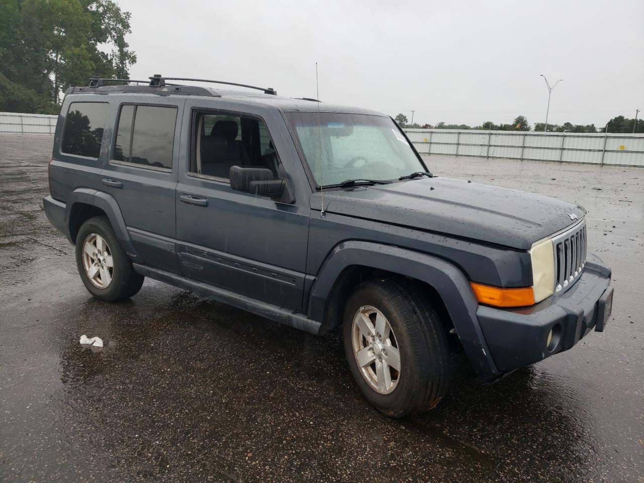 2007 Jeep COMMANDER