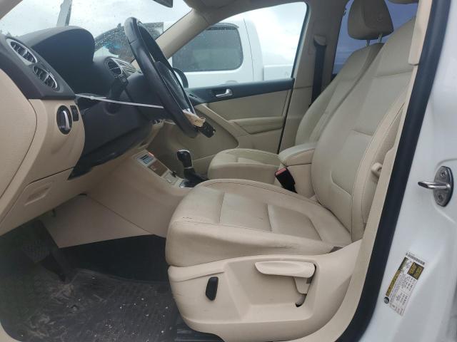 2016 VOLKSWAGEN TIGUAN S - WVGAV7AX0GW005938