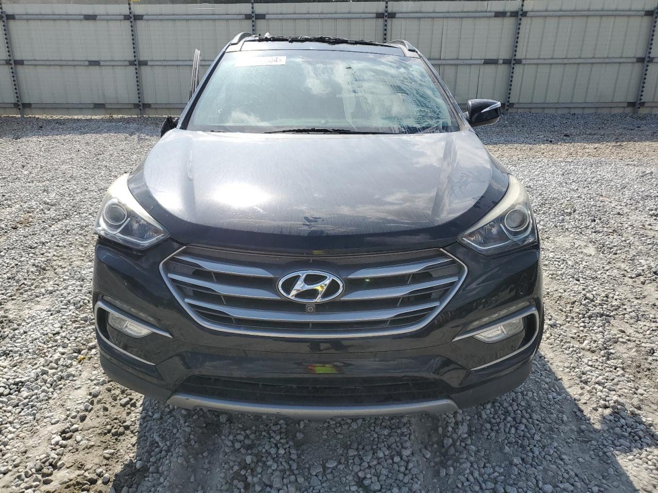 Lot #2788816336 2017 HYUNDAI SANTA FE S