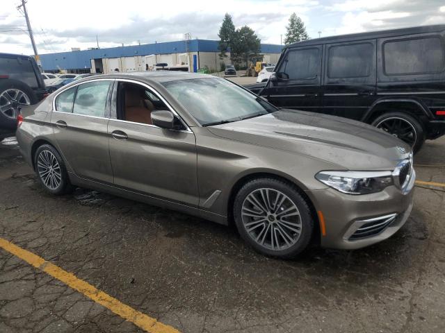 VIN WBAJA7C55KWW06375 2019 BMW 5 SERIES no.4