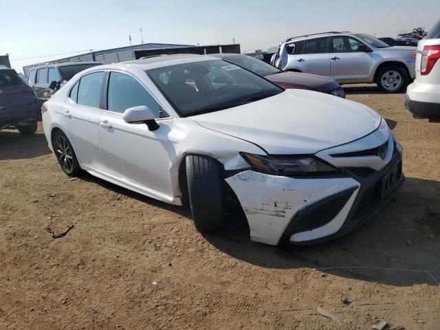 VIN 4T1G11BK5NU059573 2022 Toyota Camry, SE no.4