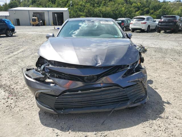 VIN 4T1C11BK2NU052336 2022 Toyota Camry, LE no.5