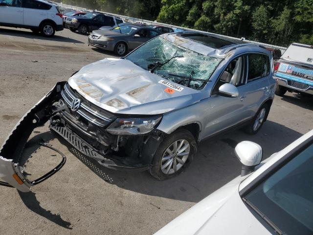 2017 VOLKSWAGEN TIGUAN WOL - WVGSV7AX2HK003539