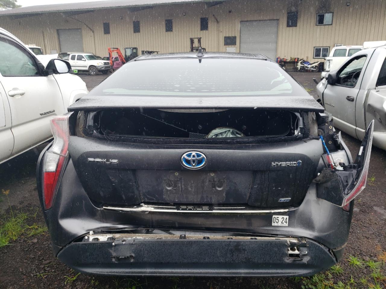 Lot #2769521991 2016 TOYOTA PRIUS