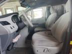 TOYOTA SIENNA LE photo