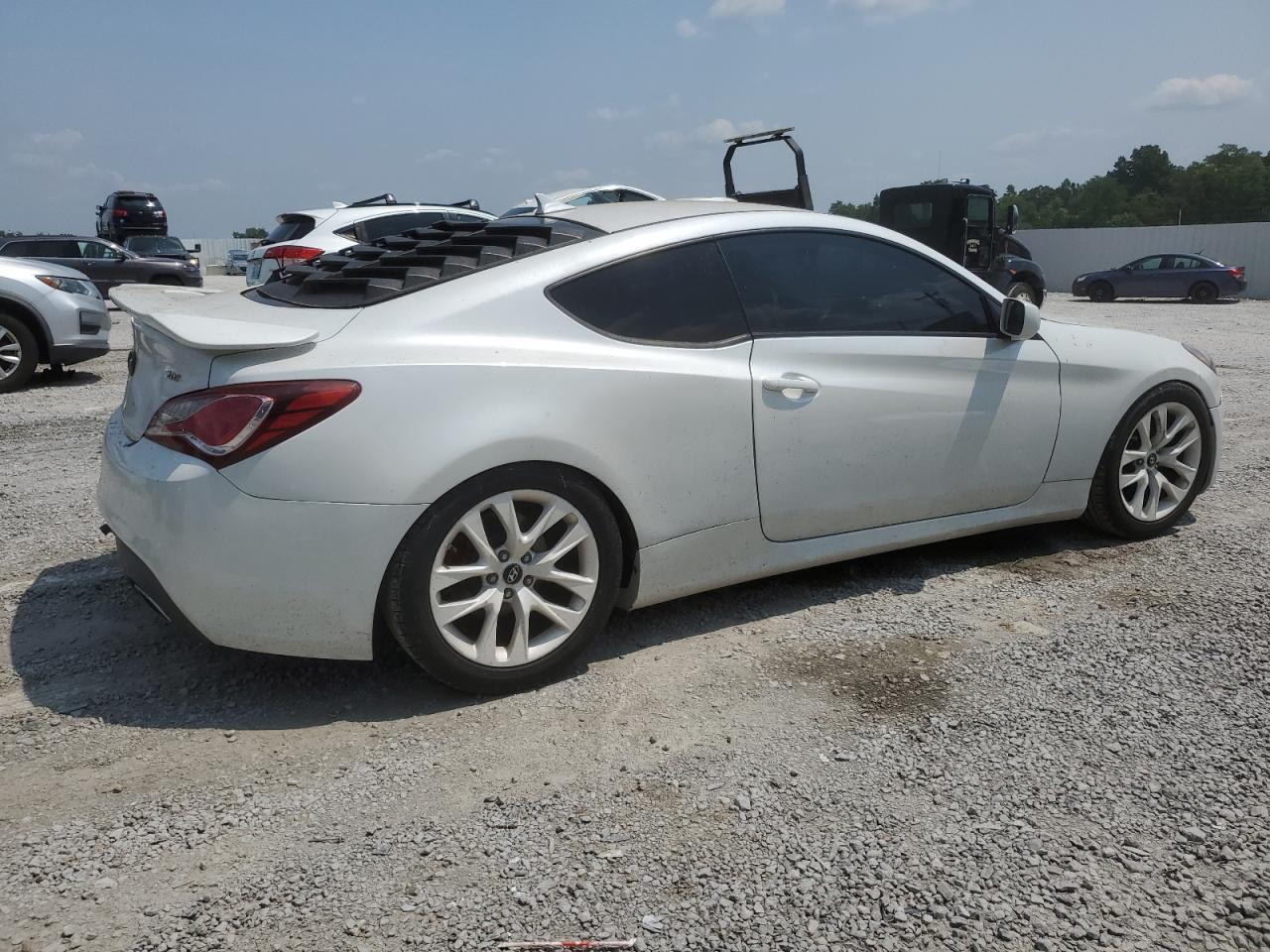 Lot #2921588631 2013 HYUNDAI GENESIS CO