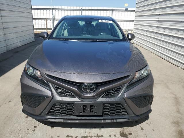 VIN 4T1G11BK1NU069551 2022 Toyota Camry, SE no.5