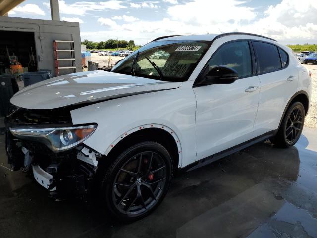 VIN ZASPAJANXL7C91492 2020 Alfa Romeo Stelvio no.1