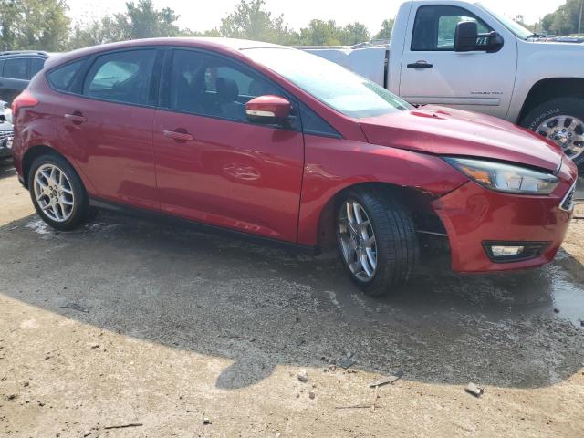 VIN 1FADP3K2XFL286014 2015 Ford Focus, SE no.4