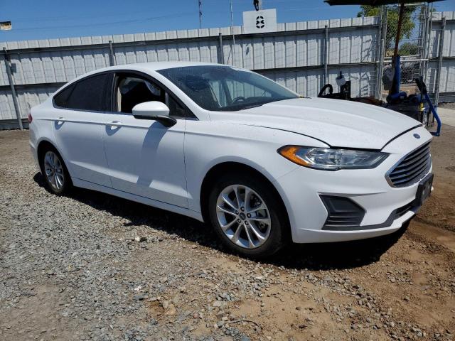 VIN 3FA6P0HD4KR209411 2019 Ford Fusion, SE no.4