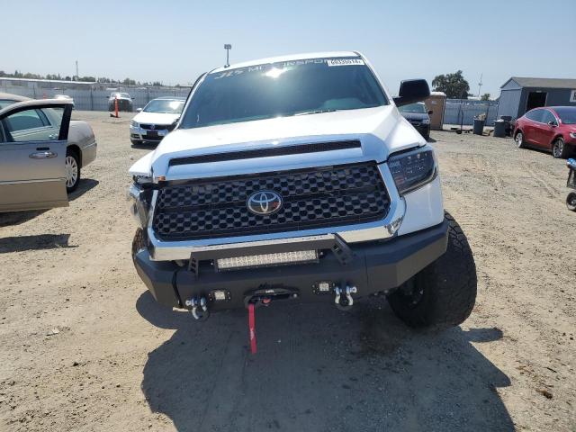 VIN 5TFDY5F15KX828241 2019 TOYOTA TUNDRA no.5