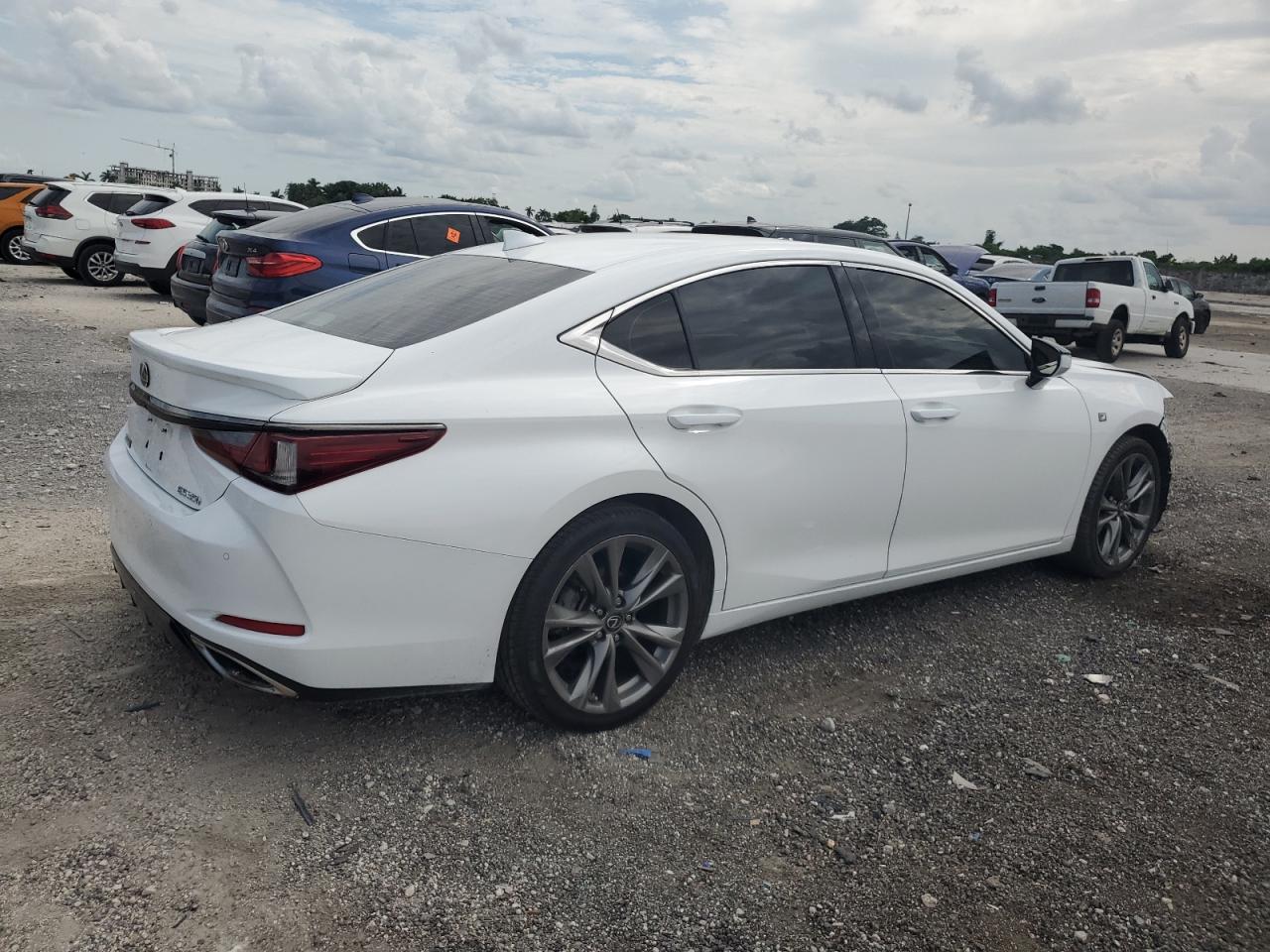 LEXUS ES 350 F S 2020 white  gas 58AGZ1B14LU059196 photo #4