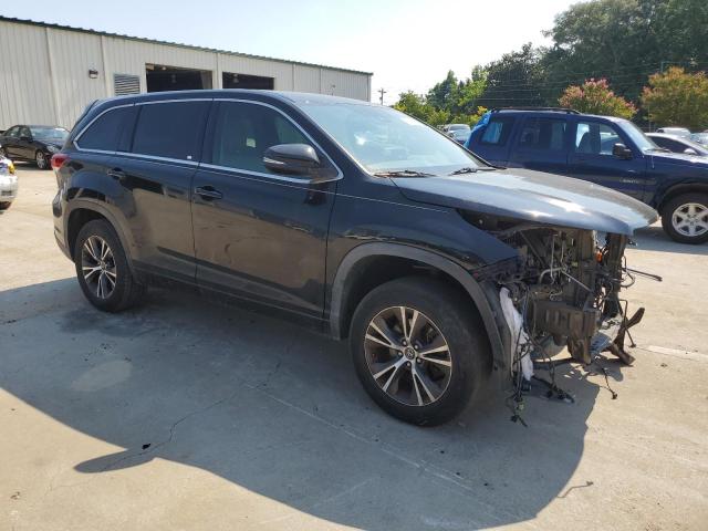 VIN 5TDZZRFH7HS216564 2017 Toyota Highlander, LE no.4