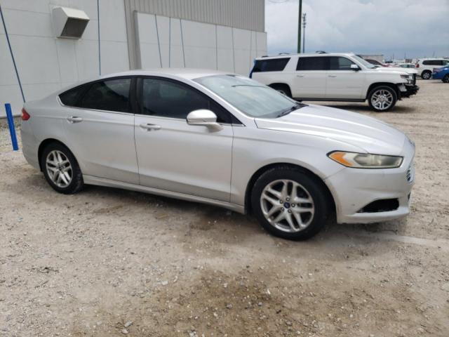 VIN 1FA6P0HD0E5387498 2014 Ford Fusion, SE no.4