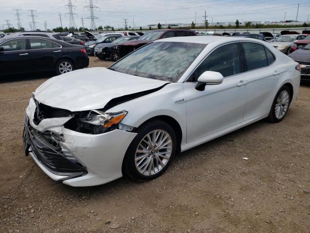 VIN 4T1B21HK0JU003159 2018 Toyota Camry, Hybrid no.1