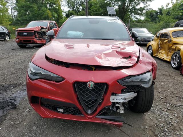 VIN ZASPAKEV6R7D87015 2024 Alfa Romeo Stelvio, Quad... no.5