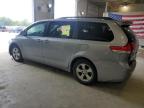 TOYOTA SIENNA LE photo