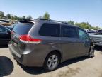 TOYOTA SIENNA LE photo