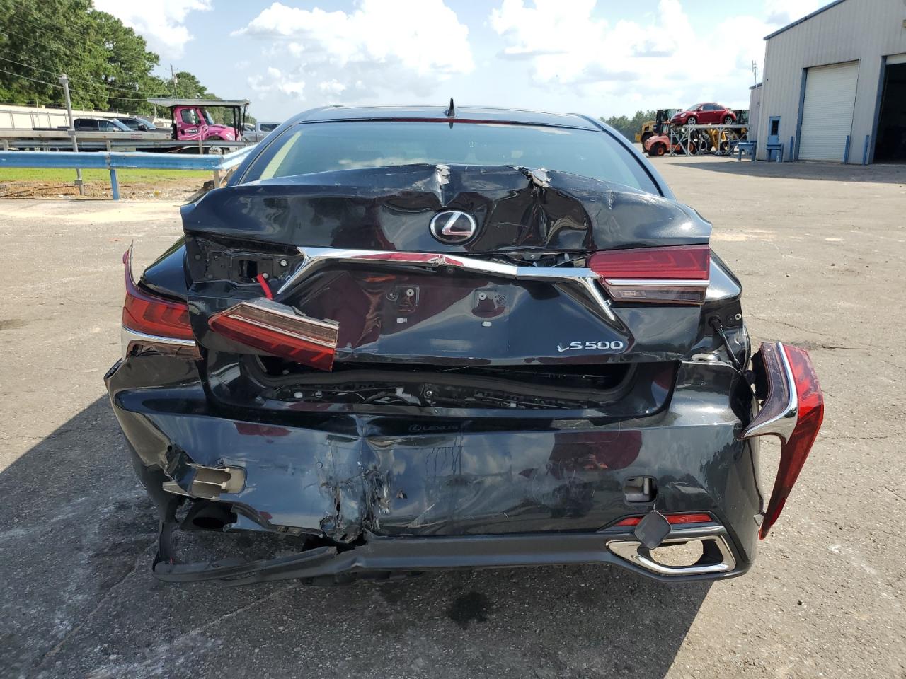 Lot #2935907863 2018 LEXUS LS 500