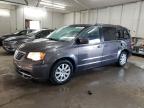 CHRYSLER TOWN & COU photo