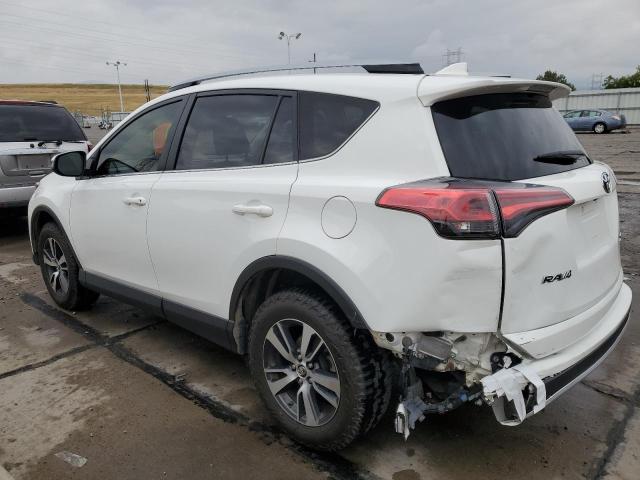 VIN JTMRFREV4JD222520 2018 Toyota RAV4, Adventure no.2