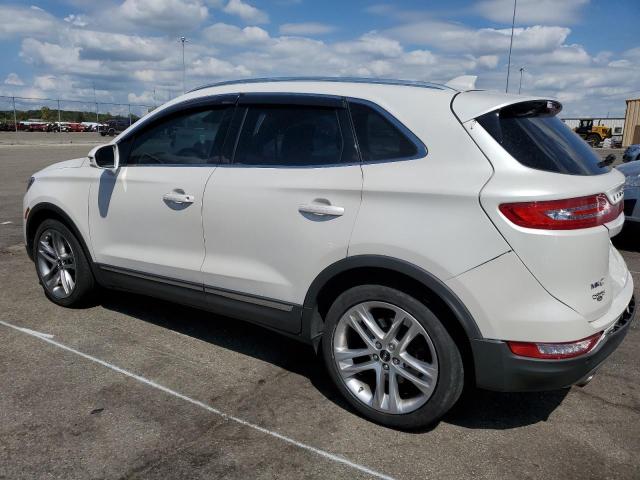 VIN 5LMCJ2A96FUJ18065 2015 Lincoln MKC no.2