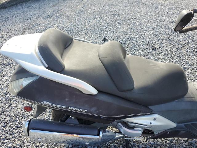 2004 HONDA FSC600 D JH2PF01164K200984