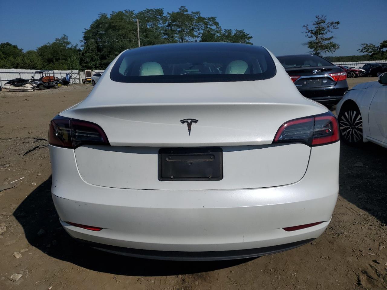 Lot #2955331662 2023 TESLA MODEL 3