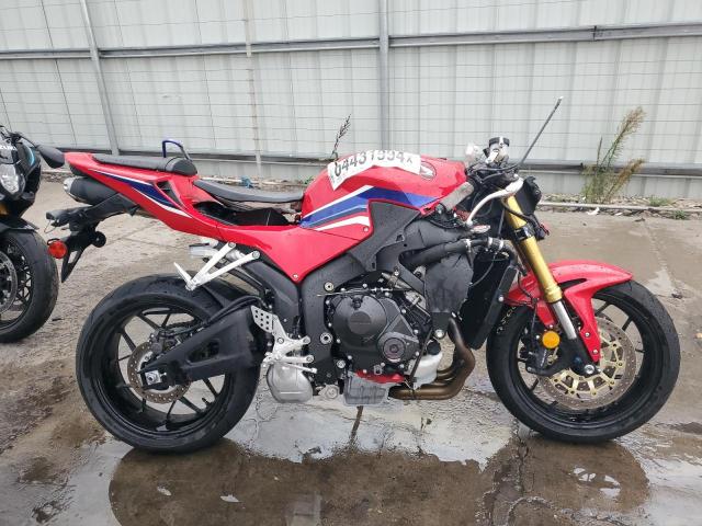 2024 HONDA CBR600 RR - JH2PC40J0RK100601