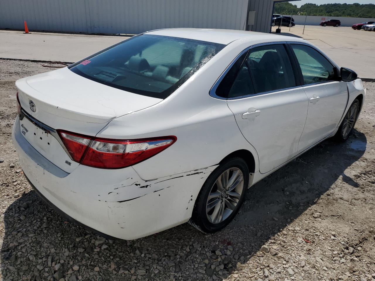 Lot #2784588694 2016 TOYOTA CAMRY LE