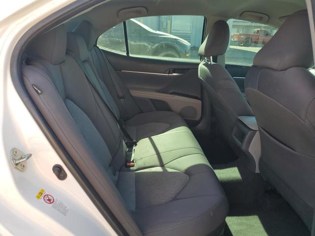 2018 TOYOTA CAMRY LE - 4T1B31HK4JU505704