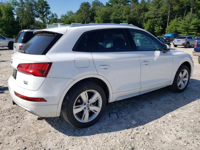 VIN WA1ANAFY2J2017343 2018 Audi Q5, Premium no.3