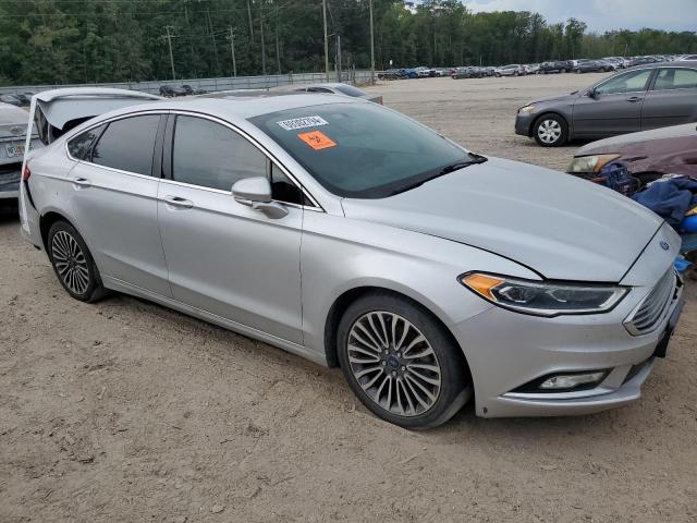 VIN 3FA6P0D9XJR134262 2018 Ford Fusion, Titanium/Pl... no.4