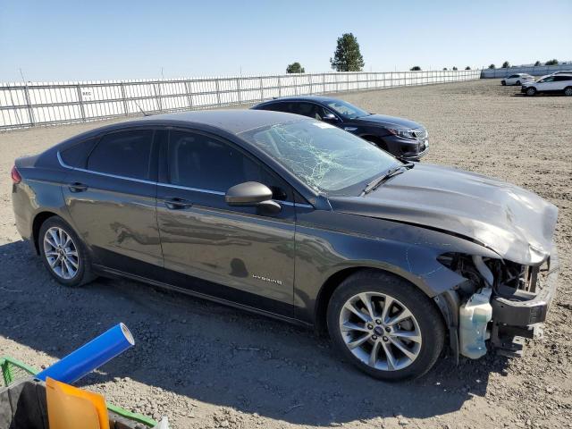 VIN 3FA6P0LU9HR313182 2017 Ford Fusion, Se Hybrid no.4