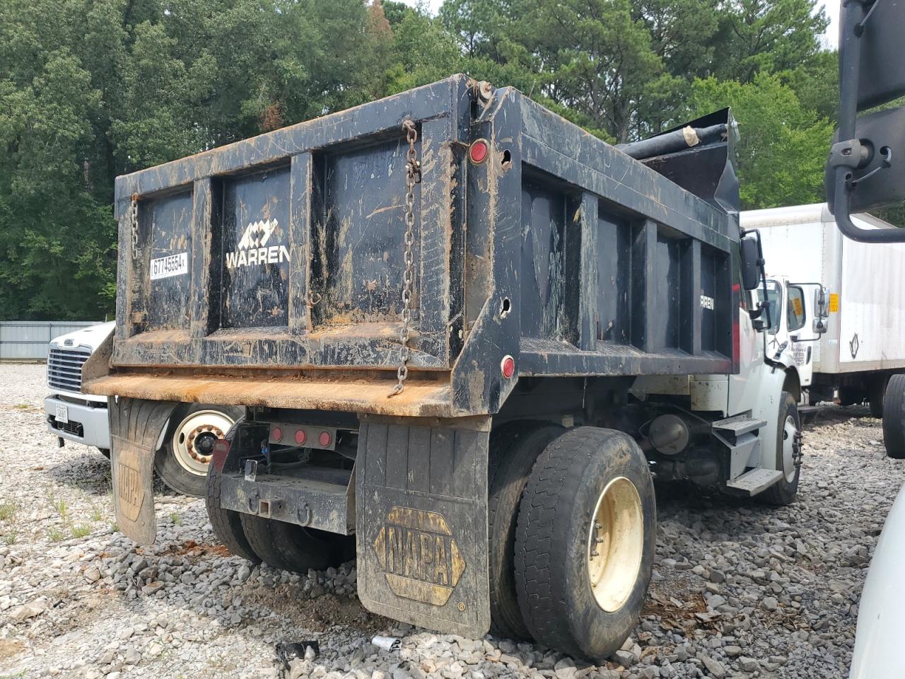 Lot #2774176351 2013 FREIGHTLINER M2 106 MED