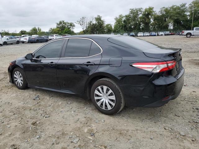 VIN 4T1B31HK8JU506080 2018 Toyota Camry, LE no.2