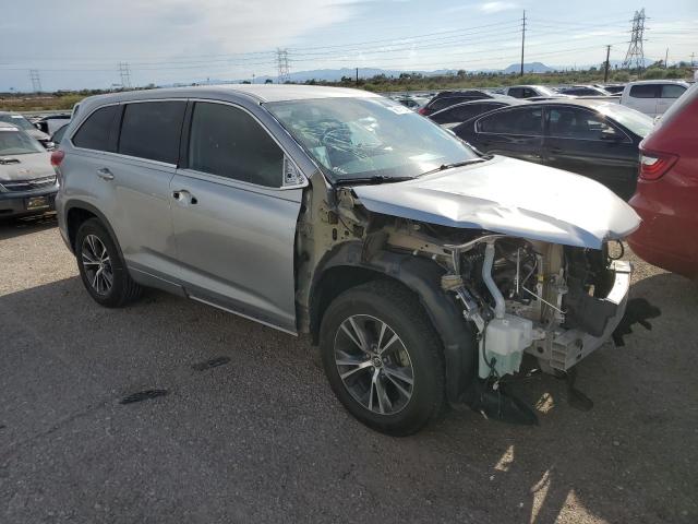 2018 TOYOTA HIGHLANDER - 5TDZARFH3JS040013