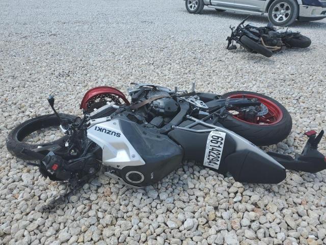 2024 SUZUKI GSX800 F JS1EM13B6R7100776