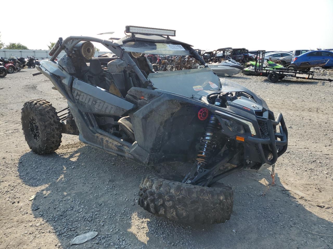 Can-Am Maverick X 2022 