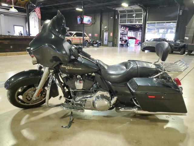 2009 HARLEY-DAVIDSON FLHX - 1HD1KB4159Y613645