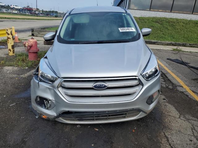 2019 FORD ESCAPE SE - 1FMCU9GD2KUA96896