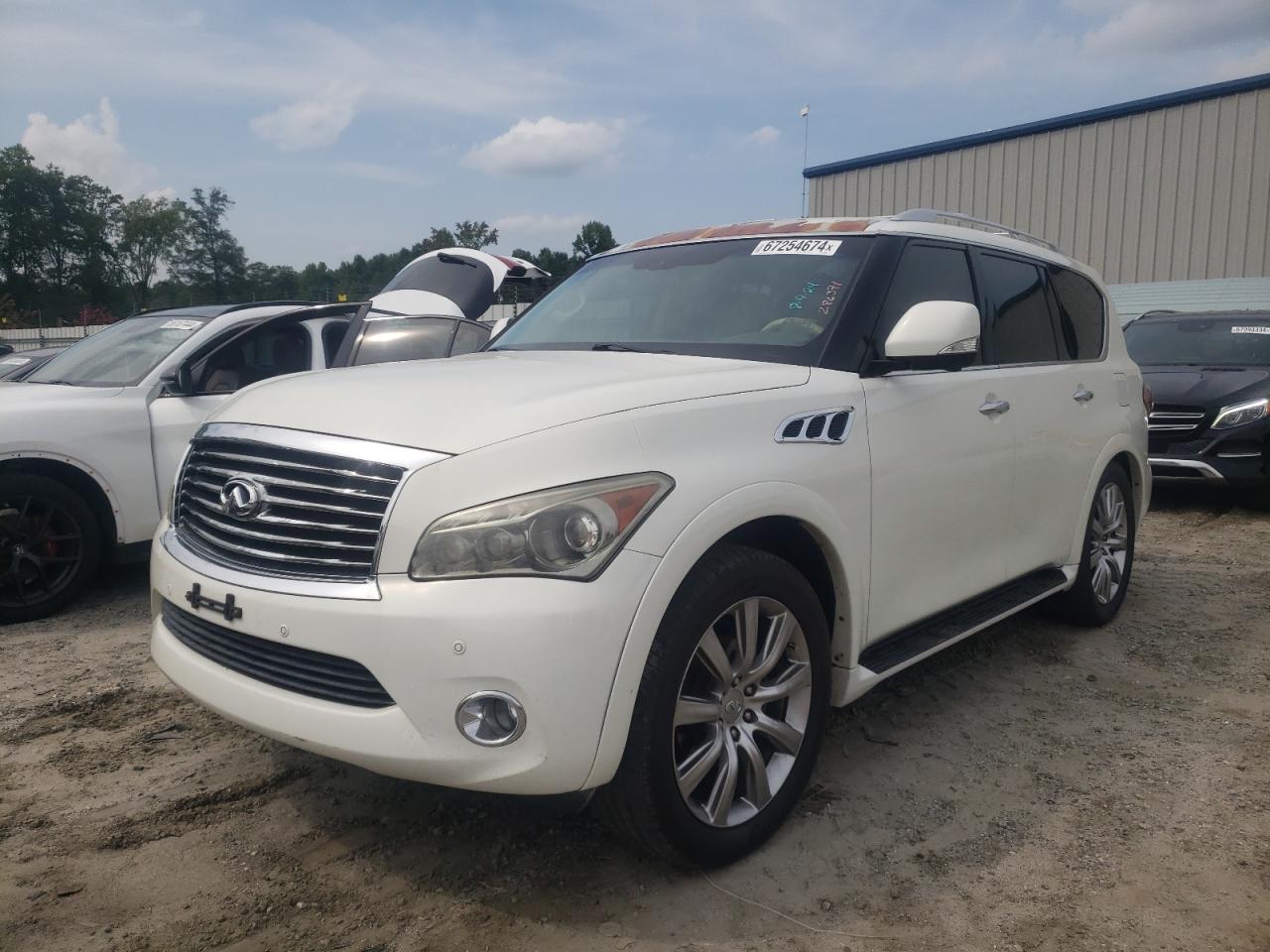 Infiniti QX56 2013 Wagon body style