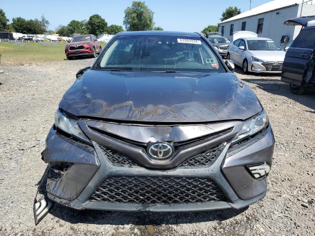 VIN 4T1B11HK2JU540795 2018 Toyota Camry, L no.5