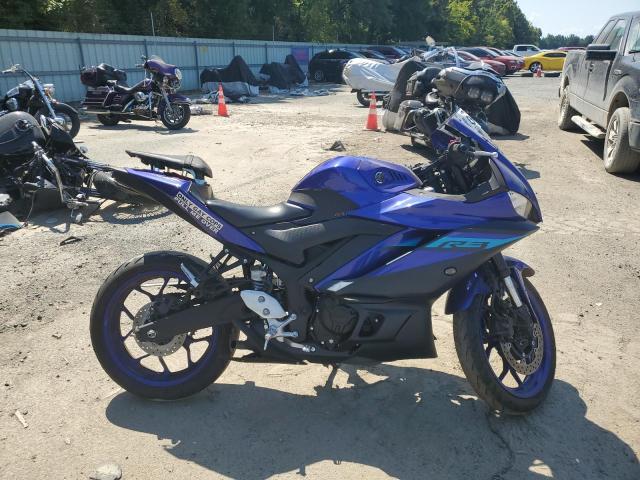 2024 YAMAHA YZFR3 A 2024