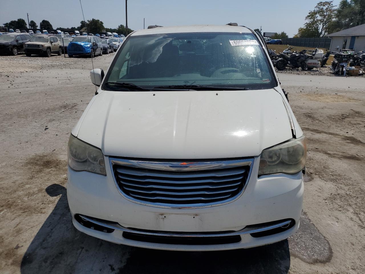 Lot #2871902346 2012 CHRYSLER TOWN & COU