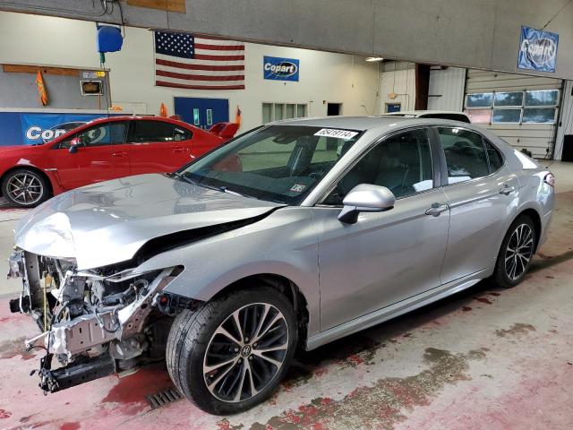 VIN 4T1B11HK6JU018980 2018 Toyota Camry, L no.1